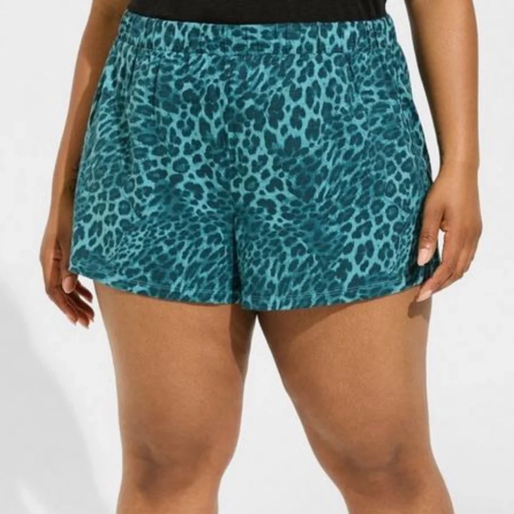 TORRID Sleep Teal Leopard Fare Print Turquoise Shorts women's size 2X (Torrid 2)